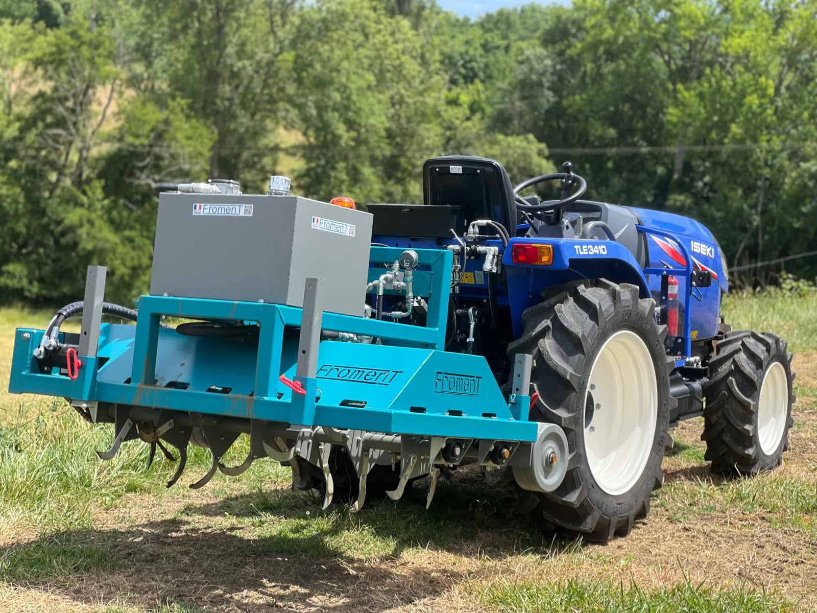 Rotofrom vignes - évite le ravinement